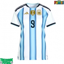 Echipament fotbal Argentina Julian Alvarez #9 Tricou Acasa Mondial 2026 pentru femei maneca scurta