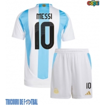 Echipament fotbal Argentina Lionel Messi #10 Tricou Acasa Copa America 2024 pentru copii maneca scurta (+ Pantaloni scurti)