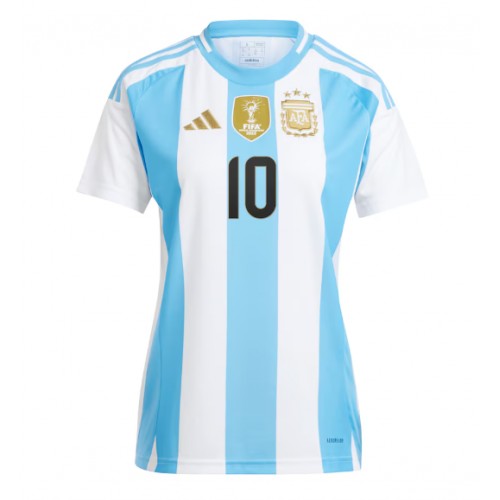 Echipament fotbal Argentina Lionel Messi #10 Tricou Acasa Copa America 2024 pentru femei maneca scurta Echipament fotbal Argentina Lionel Messi #10 Tricou Acasa Copa America 2024 pentru femei maneca scurta