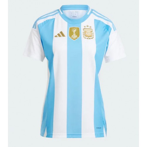 Echipament fotbal Argentina Tricou Acasa Copa America 2024 pentru femei maneca scurta Echipament fotbal Argentina Tricou Acasa Copa America 2024 pentru femei maneca scurta