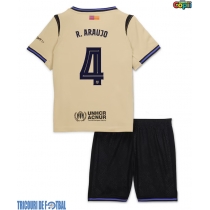 Echipament fotbal Barcelona Ronald Araujo #4 Tricou Deplasare 2025-26 pentru copii maneca scurta (+ Pantaloni scurti)