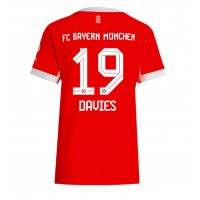 Echipament fotbal Bayern Munich Alphonso Davies #19 Tricou Acasa 2025-26 pentru femei maneca scurta
