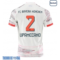 Echipament fotbal Bayern Munich Dayot Upamecano #2 Tricou Deplasare 2025-26 maneca scurta