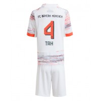 Echipament fotbal Bayern Munich Jonathan Tah #4 Tricou Deplasare 2025-26 pentru copii maneca scurta (+ Pantaloni scurti)