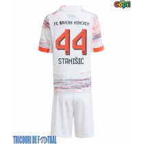 Echipament fotbal Bayern Munich Josip Stanisic #44 Tricou Deplasare 2025-26 pentru copii maneca scurta (+ Pantaloni scurti)