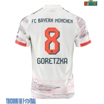 Echipament fotbal Bayern Munich Leon Goretzka #8 Tricou Deplasare 2025-26 maneca scurta