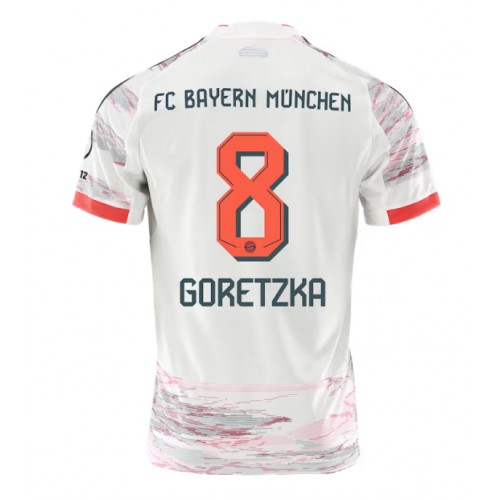 Echipament fotbal Bayern Munich Leon Goretzka #8 Tricou Deplasare 2025-26 maneca scurta Echipament fotbal Bayern Munich Leon Goretzka #8 Tricou Deplasare 2025-26 maneca scurta