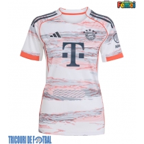 Echipament fotbal Bayern Munich Michael Olise #17 Tricou Deplasare 2025-26 pentru femei maneca scurta