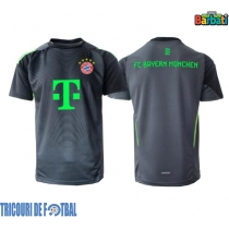 Echipament fotbal Bayern Munich Portar Tricou Deplasare 2025-26 maneca scurta