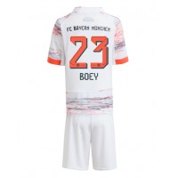 Echipament fotbal Bayern Munich Sacha Boey #23 Tricou Deplasare 2025-26 pentru copii maneca scurta (+ Pantaloni scurti)