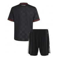 Echipament fotbal Bayern Munich Tricou Treilea 2025-26 pentru copii maneca scurta (+ Pantaloni scurti)
