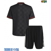 Echipament fotbal Bayern Munich Tricou Treilea 2025-26 pentru copii maneca scurta (+ Pantaloni scurti)