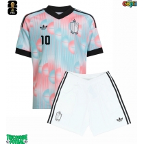 Echipament fotbal Belgia Leandro Trossard #10 Tricou Deplasare Mondial 2026 pentru copii maneca scurta (+ Pantaloni scurti)