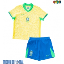 Echipament fotbal Brazilia Tricou Acasa Copa America 2024 pentru copii maneca scurta (+ Pantaloni scurti)