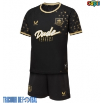 Echipament fotbal Burnley Tricou Treilea 2025-26 pentru copii maneca scurta (+ Pantaloni scurti)