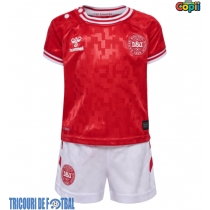 Echipament fotbal Danemarca Tricou Acasa European 2024 pentru copii maneca scurta (+ Pantaloni scurti)