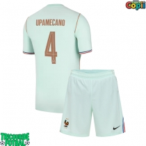 Echipament fotbal Franța Dayot Upamecano #4 Tricou Deplasare Mondial 2026 pentru copii maneca scurta (+ Pantaloni scurti)