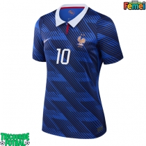 Echipament fotbal Franța Kylian Mbappe #10 Tricou Acasa Mondial 2026 pentru femei maneca scurta