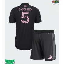 Echipament fotbal Inter Miami Casemiro #5 Tricou Deplasare 2026-27 pentru copii maneca scurta (+ Pantaloni scurti)