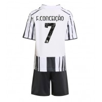 Echipament fotbal Juventus Francisco Conceicao #7 Tricou Acasa 2025-26 pentru copii maneca scurta (+ Pantaloni scurti)
