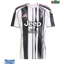 Echipament fotbal Juventus Weston McKennie #22 Tricou Acasa 2025-26 maneca scurta