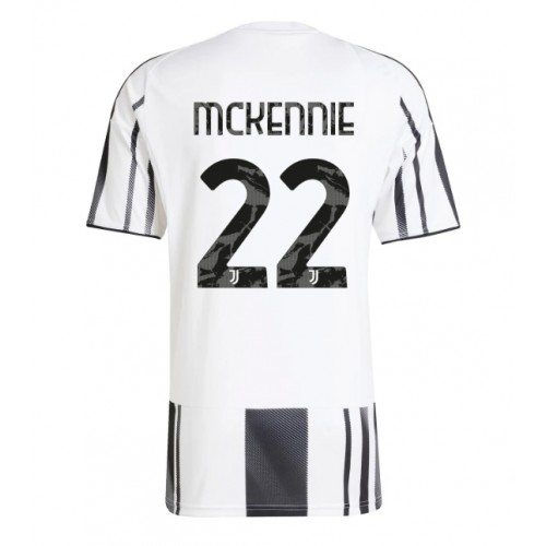 Echipament fotbal Juventus Weston McKennie #22 Tricou Acasa 2025-26 maneca scurta Echipament fotbal Juventus Weston McKennie #22 Tricou Acasa 2025-26 maneca scurta