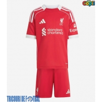 Echipament fotbal Liverpool Hugo Ekitike #22 Tricou Acasa 2025-26 pentru copii maneca scurta (+ Pantaloni scurti)