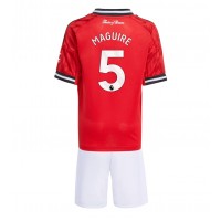 Echipament fotbal Manchester United Harry Maguire #5 Tricou Acasa 2025-26 pentru copii maneca scurta (+ Pantaloni scurti)