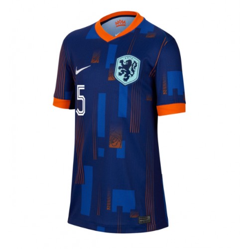 Echipament fotbal Olanda Nathan Ake #5 Tricou Deplasare European 2024 pentru femei maneca scurta Echipament fotbal Olanda Nathan Ake #5 Tricou Deplasare European 2024 pentru femei maneca scurta