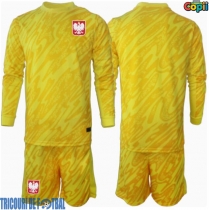 Echipament fotbal Polonia Portar Tricou Acasa European 2024 pentru copii maneca lunga (+ Pantaloni scurti)