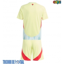 Echipament fotbal Spania Tricou Deplasare European 2024 pentru copii maneca scurta (+ Pantaloni scurti)